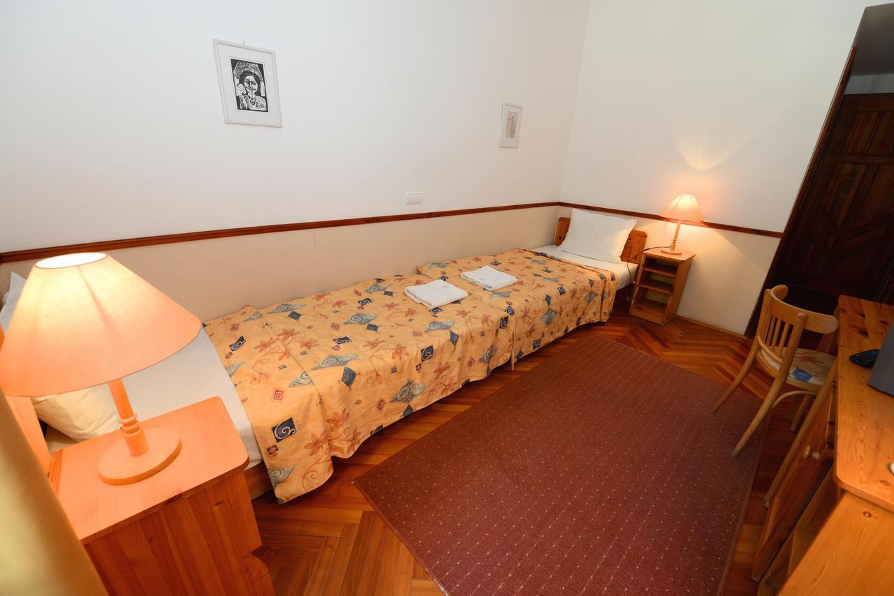 Bakony Hotel Bakonybél エクステリア 写真