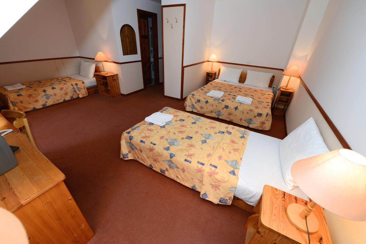 Bakony Hotel Bakonybél エクステリア 写真