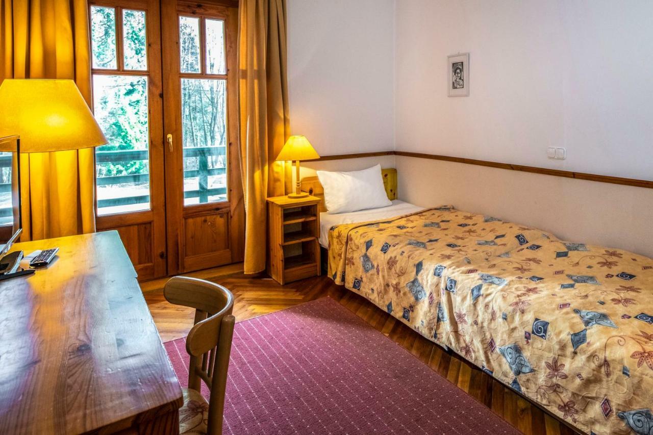 Bakony Hotel Bakonybél エクステリア 写真