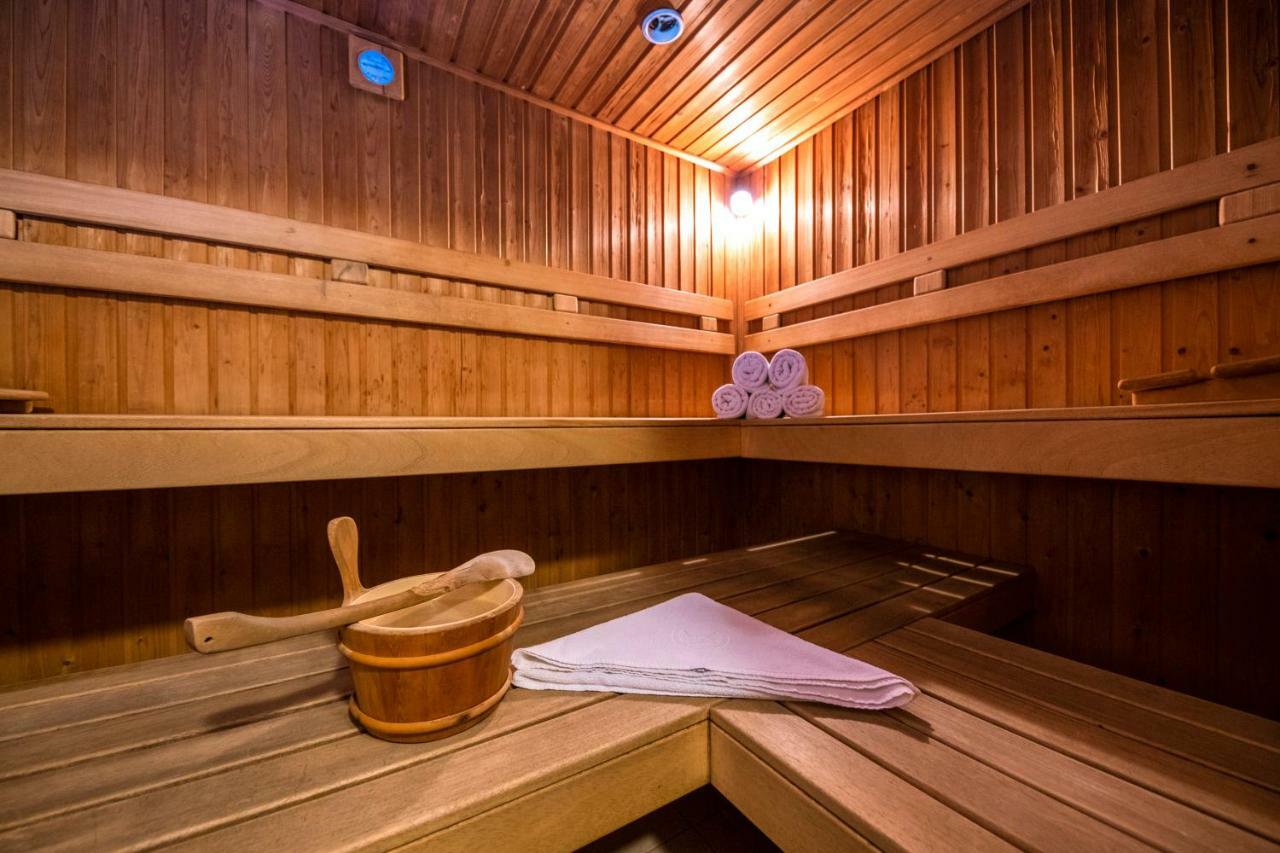 Bakony Hotel Bakonybél エクステリア 写真